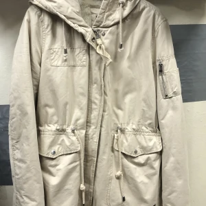 Jacka  - Jacka använt fåtal gånger 