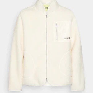 Teddy jacka - Skön och varm fleece jacka i Teddy material, skitsnygg till vintern