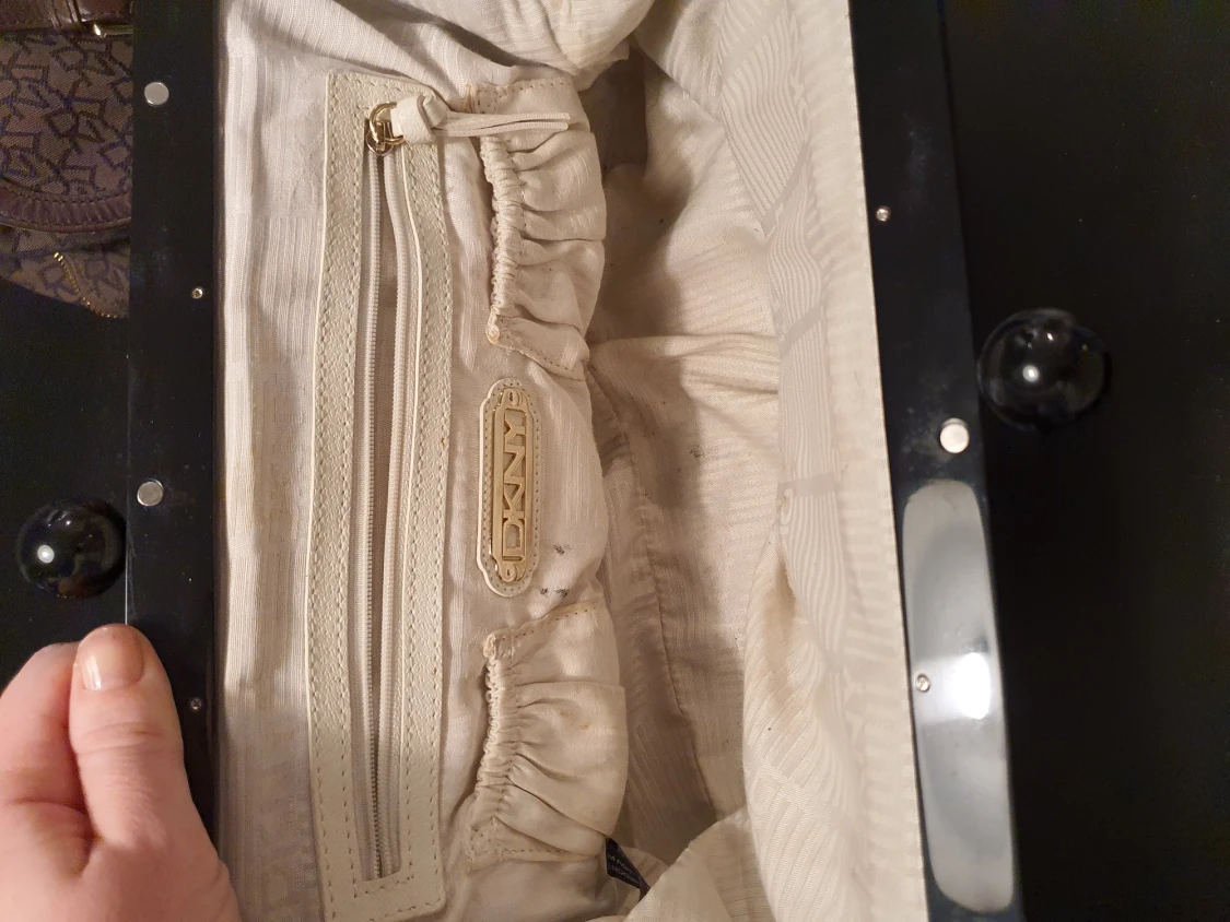 Väska / stor clutch DKNY - 90