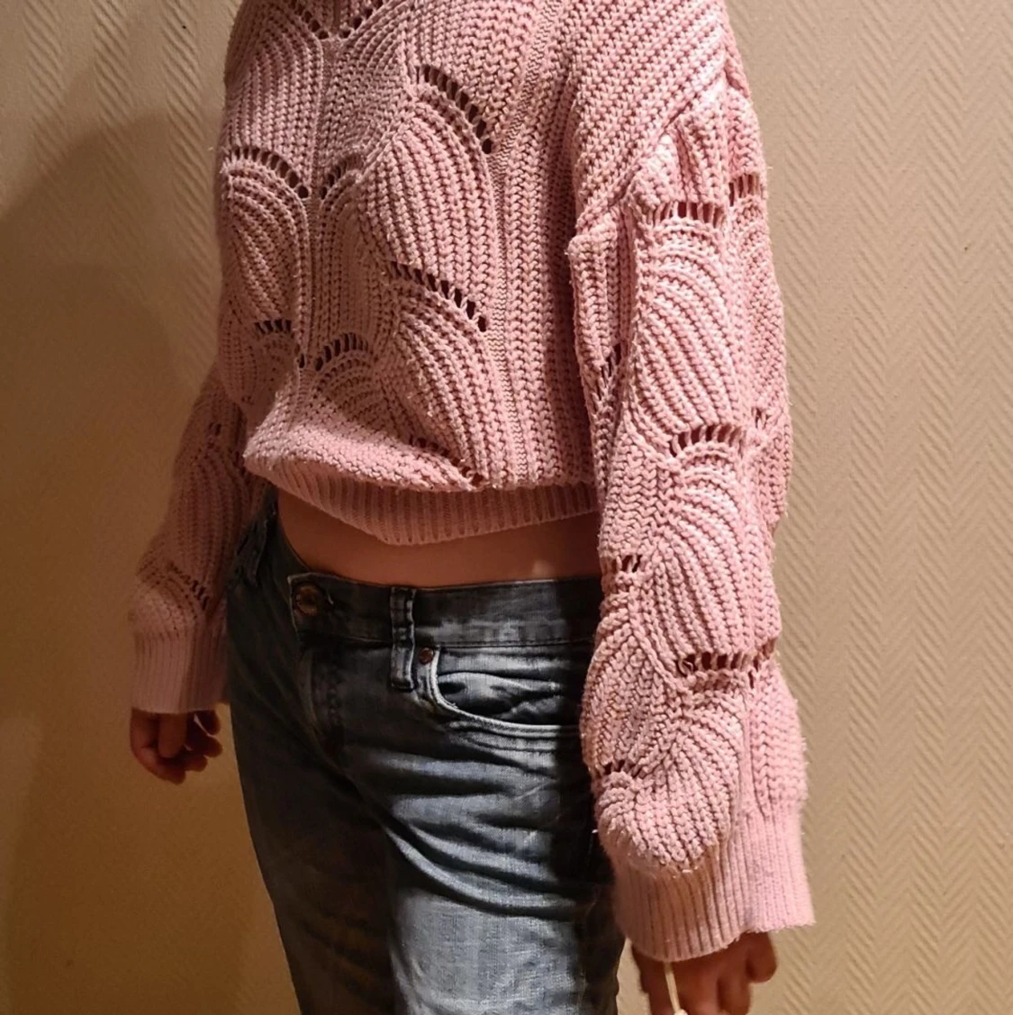 Rosa stickad tröja :)
