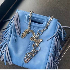 maje väska - Fint skick! Äkta såklart, kvitto finns❤️ köpt på NK🩰 