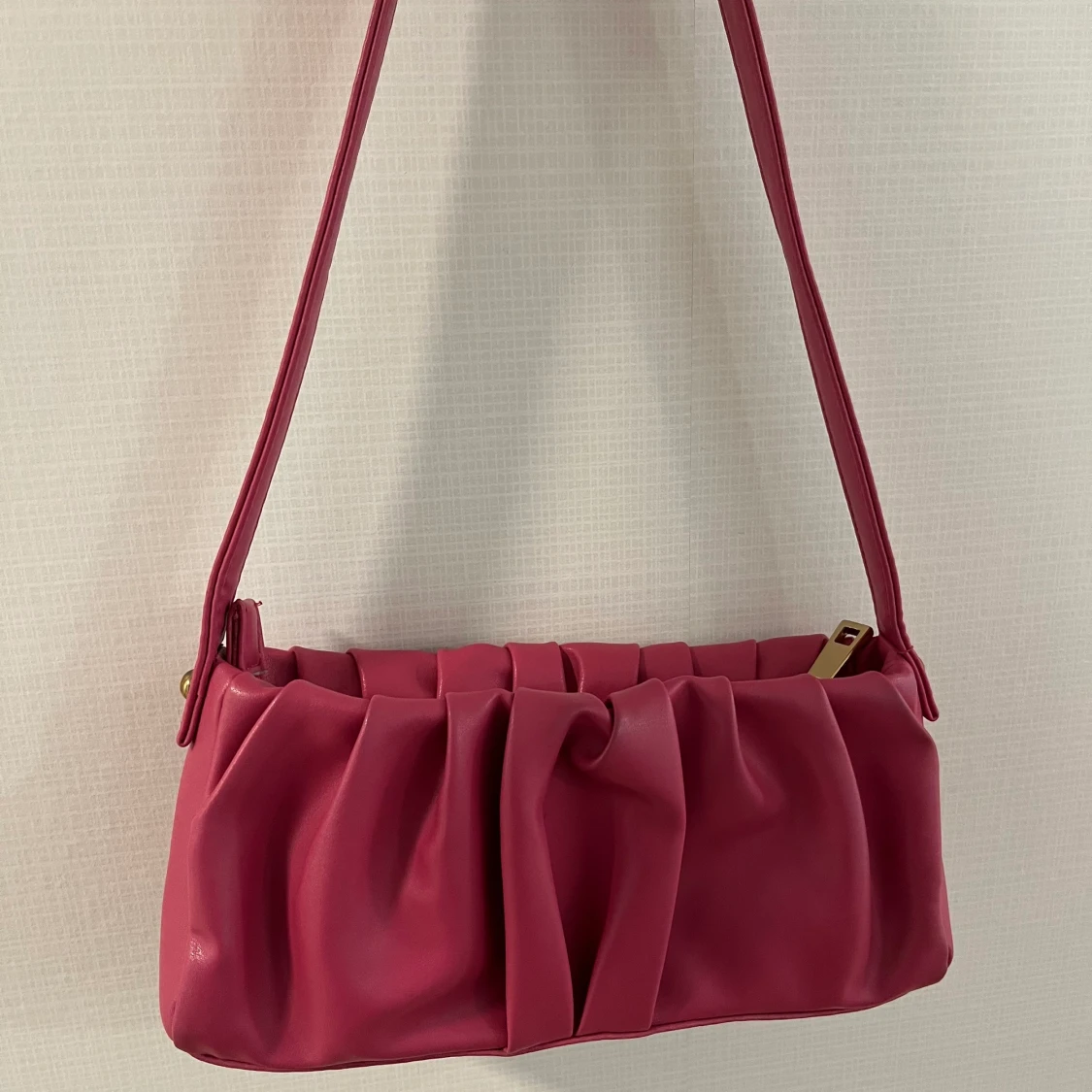 Rosa väska från asos