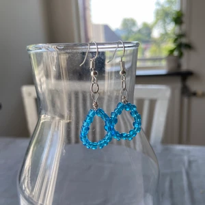 Handgjorda örhängen - Kund står för frakt