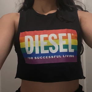 Diesel top - Använde den en gång, så den är helt ny. Nypris 499kr mitt pris 199kr