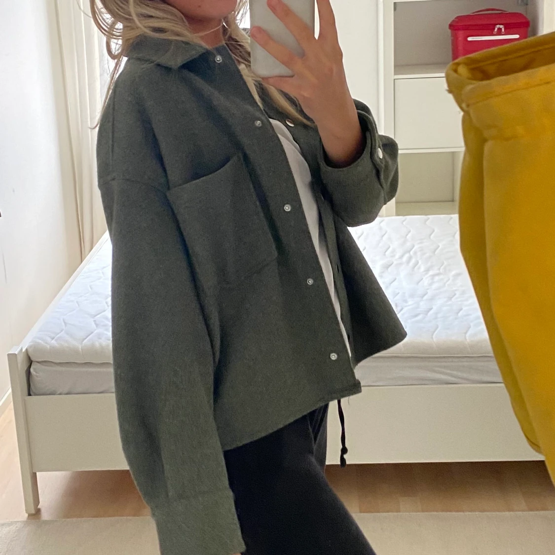 Superhärlig grön höst jacka!  - 90