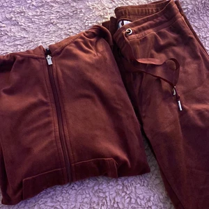 Gina tricot  - Vinröd Gina tricot dress storlek xs