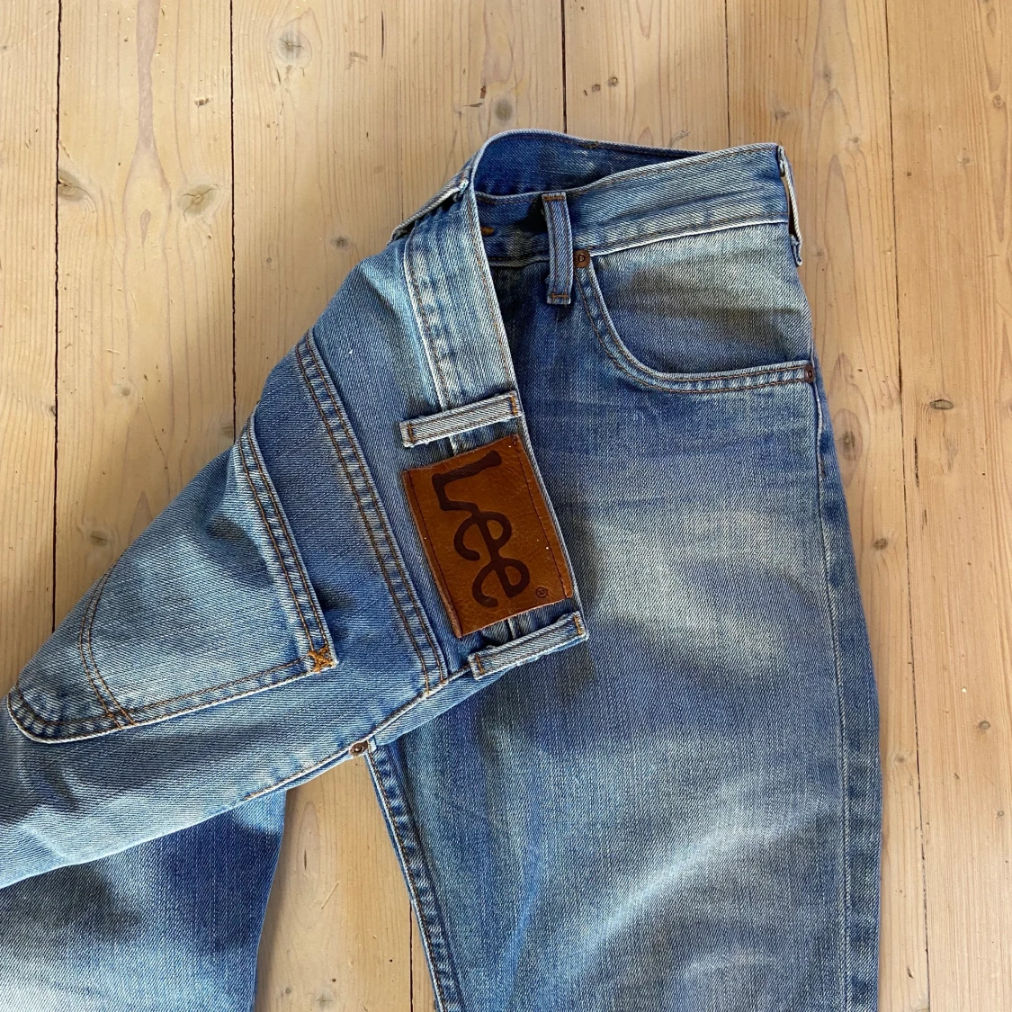Lee lowaisted/midwaist jeans - 90