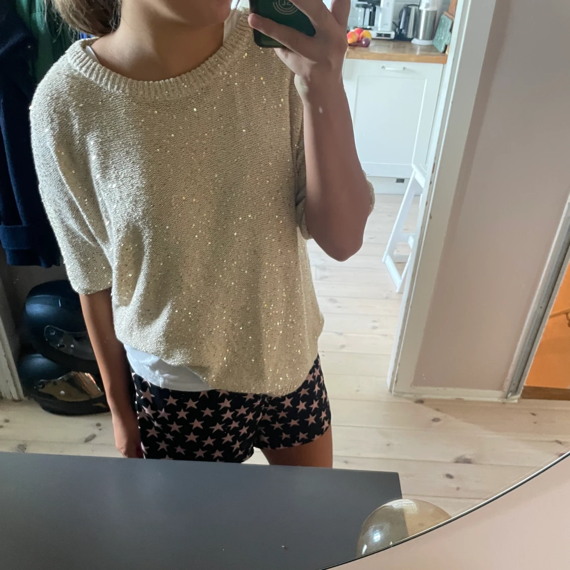 Stickad glitter tröja