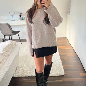 Stickad tröja, HM - Supermysig stickad tröja från HM, i Mohair och ull blandning. 