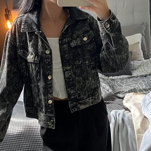 Jeans jacka - Skön höst/vår jacka i storek s