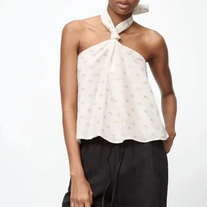 Zara topp - Jättefin topp från zara som man knyter i nacken. Använd 1 gång!💞💞