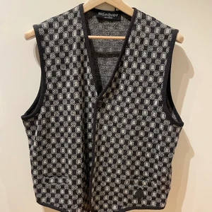 Ysl väst - Väst i stickat material från YSL