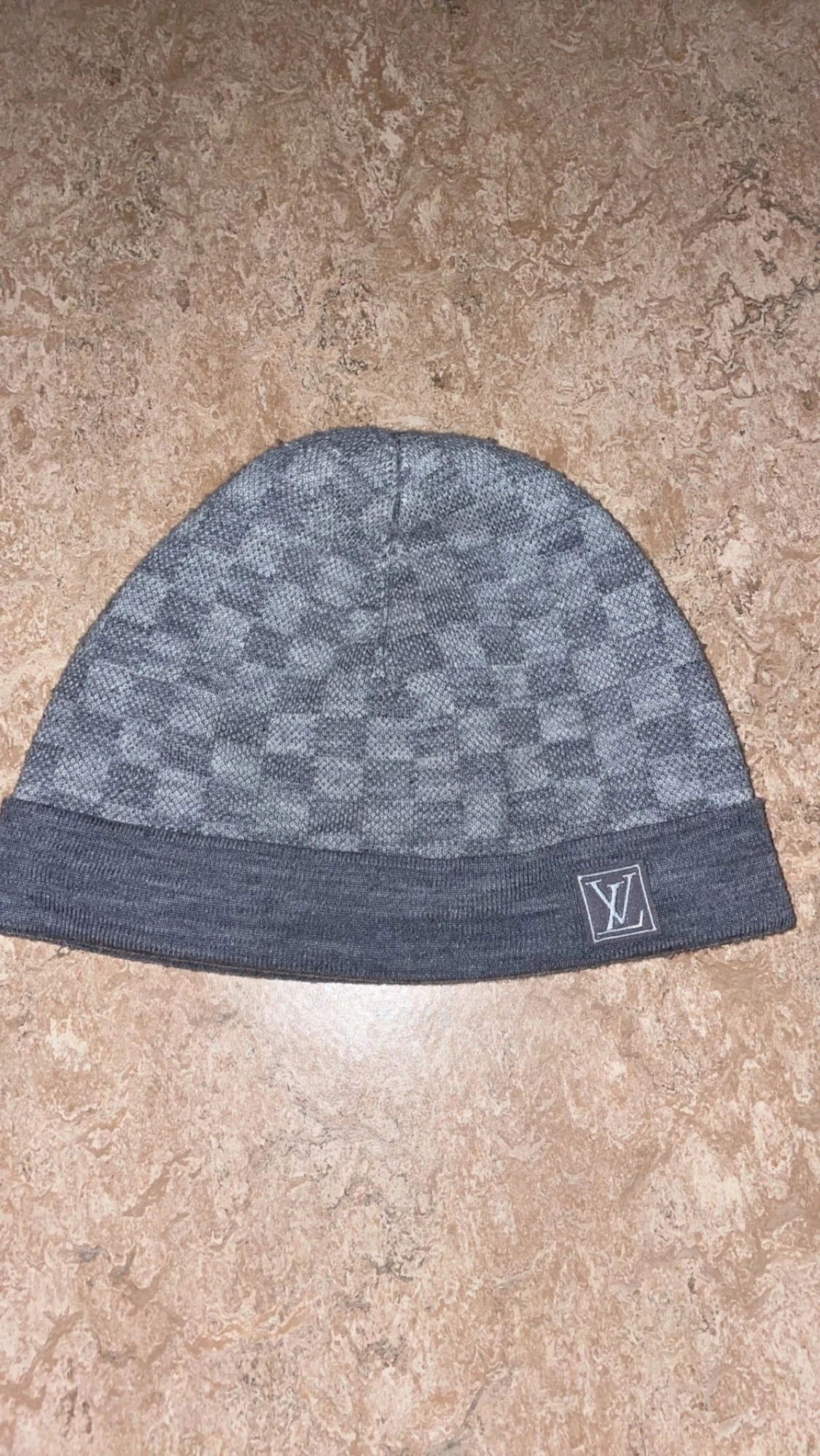 Louis vuitton mössa