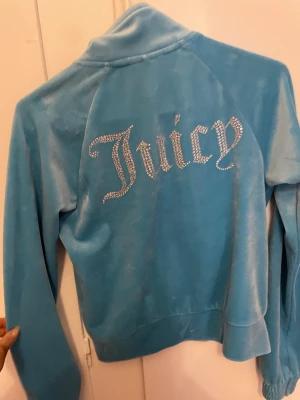 Juicy couture  - Juicy kofta i storlek XS