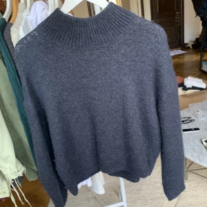 Tröja - Tröja från weekday strl S, superfin! 