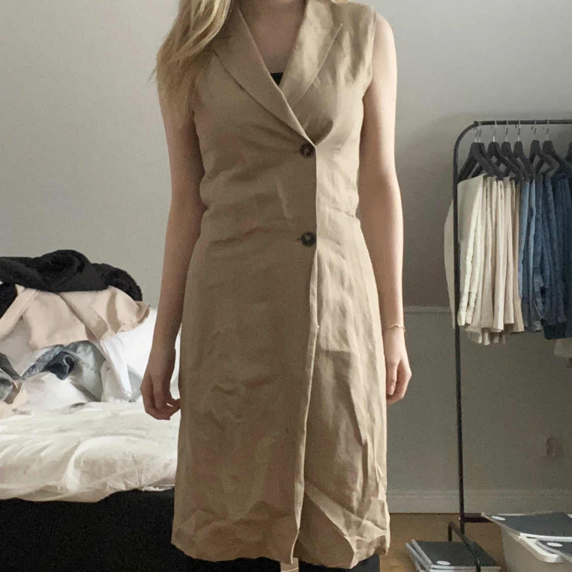 Beige kortärmad kappa - 91