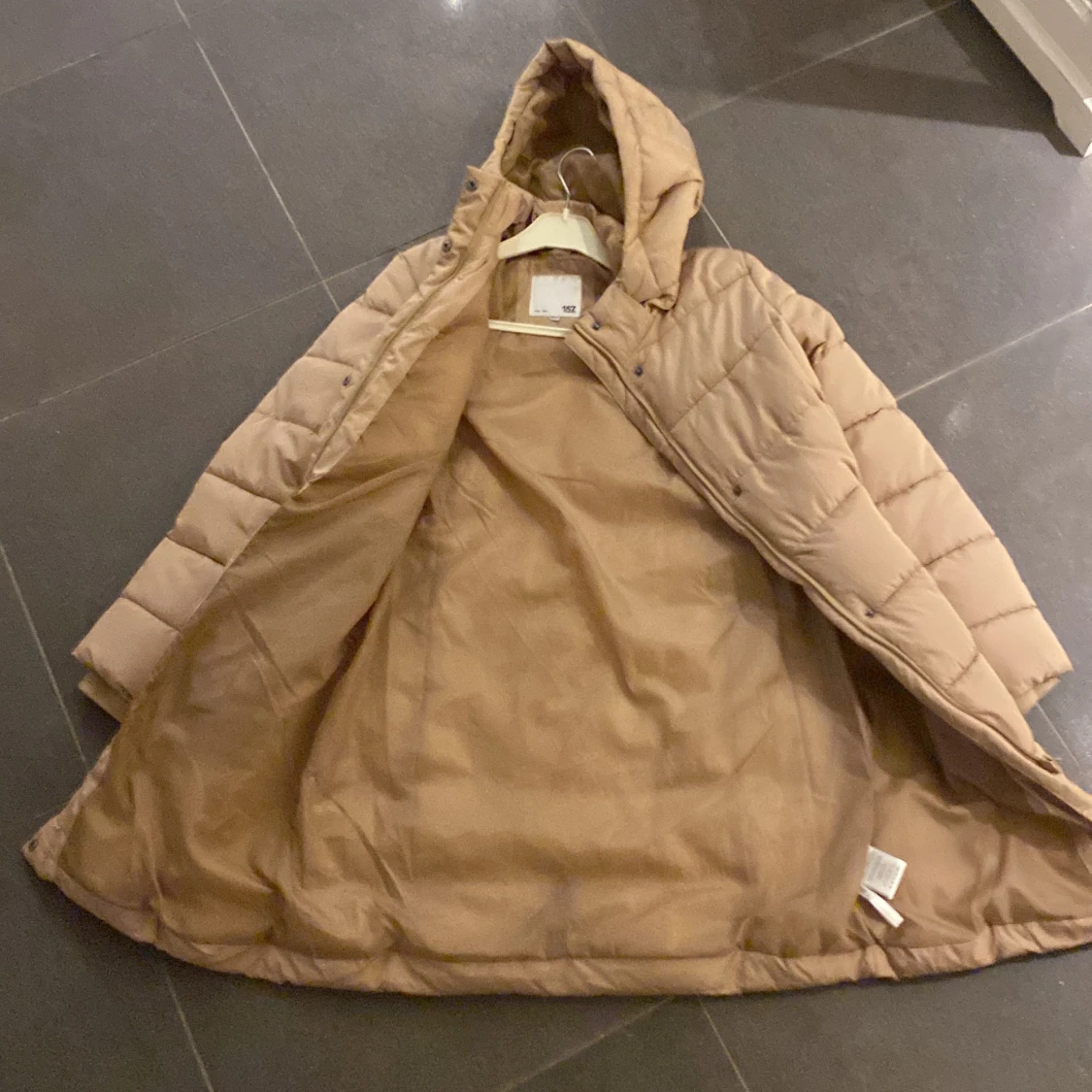 Lång midjad jacka - 90