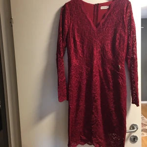 Klänning  - Fest klänningar 