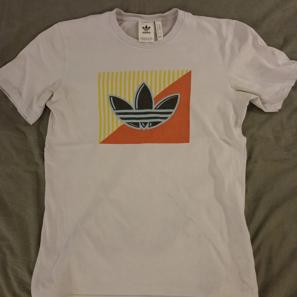 Adidas t shirt  - 90