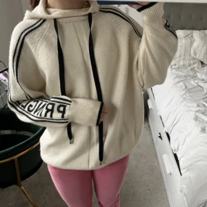 Stickad Hoodie! - Så cool stickad hoodie! 