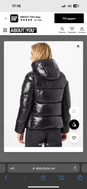 Jacka - Säljer min save the duck jacka använd ett få tal gånger, pris kan diskuteras. 