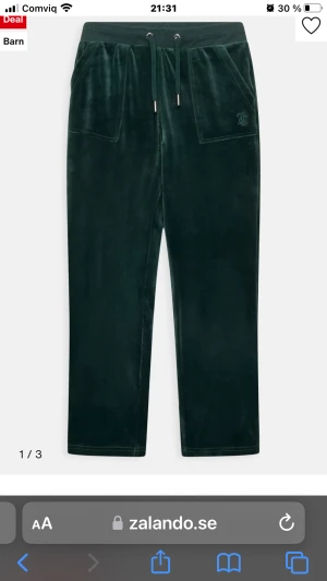 Juicy byxor - SÖKER DESSA juicy byxor i stl 146-152? (Spelar ingen roll för färg) Köper gärna för 300-400kr. Kontakta mig isf.