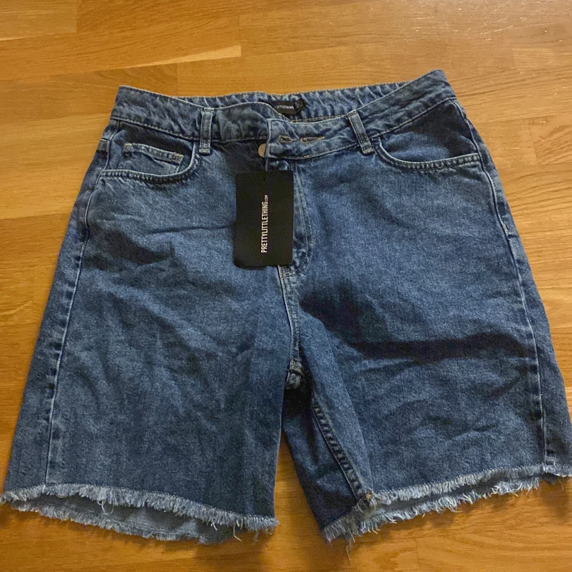 Blåa shorts 