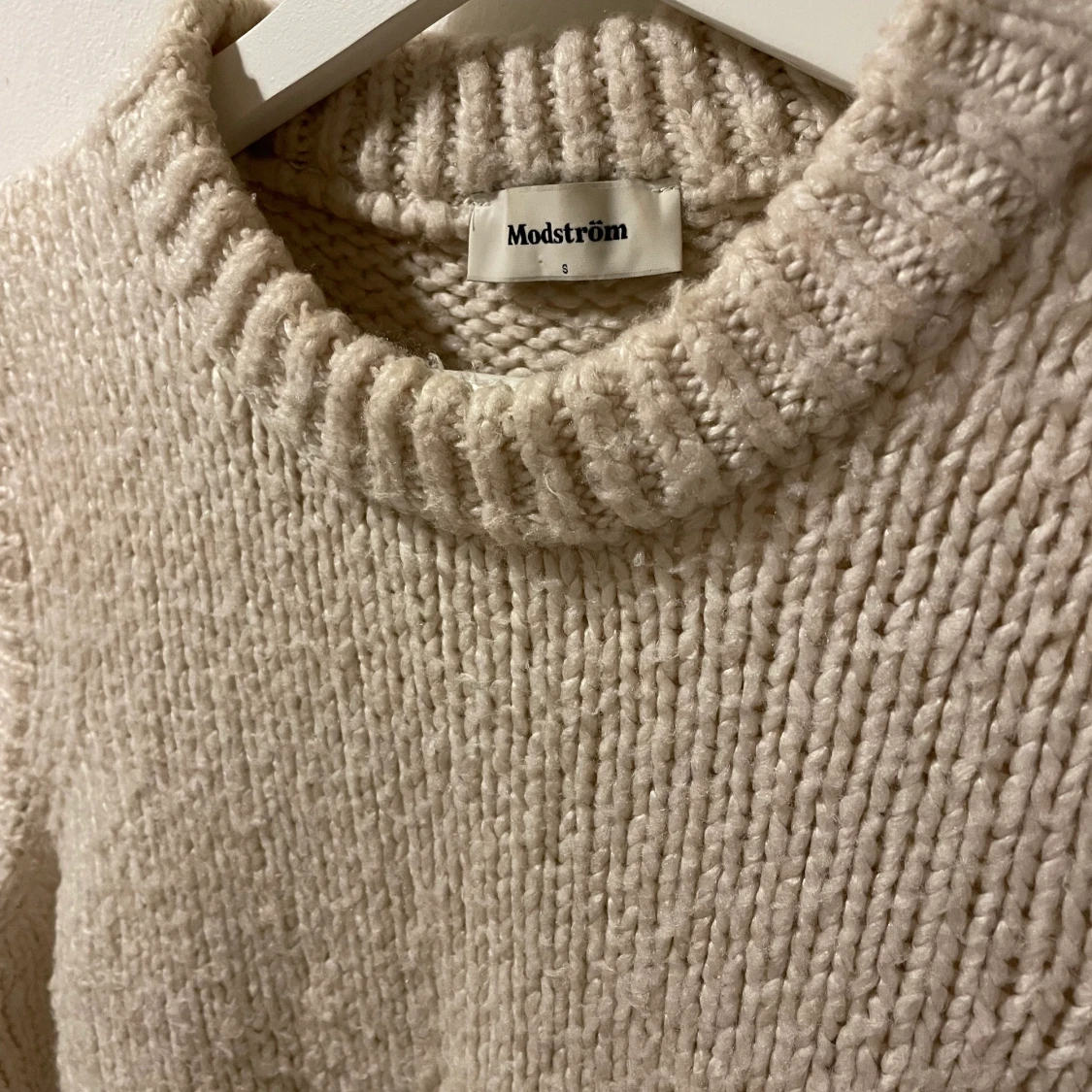 Stickad väst🤍🍂 - 91