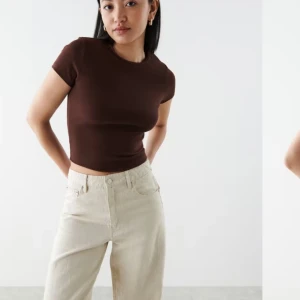 Gina tricot topp  - Helt ny med prislappen kvar, slutsåld på hemsidan.