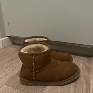 Uggs - Fake uggs strl 38 säljes. Fint skick