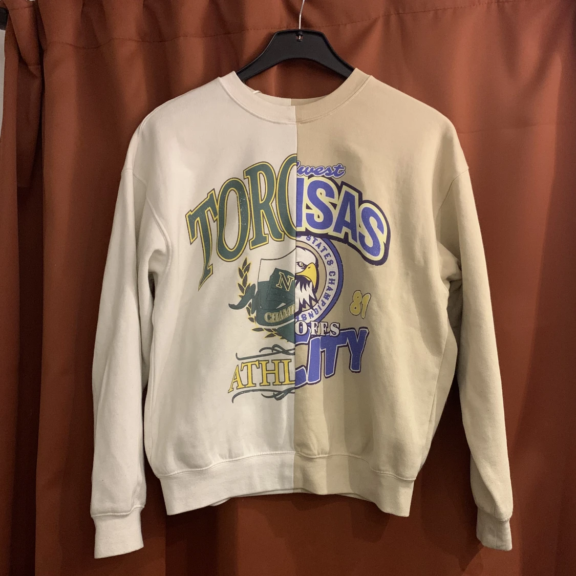 Tvåfärgad tjocktröja - 91