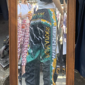 Rare racing Vintage tracksuit wulfsport motocross  - Padding in legs were removed for a more flattering silhouette, fits men & women, ask for more pictures if interested (this is a vintage item: few loose threads and one patch on side leg coming off)  FITS BOYS AND GIRLS !!