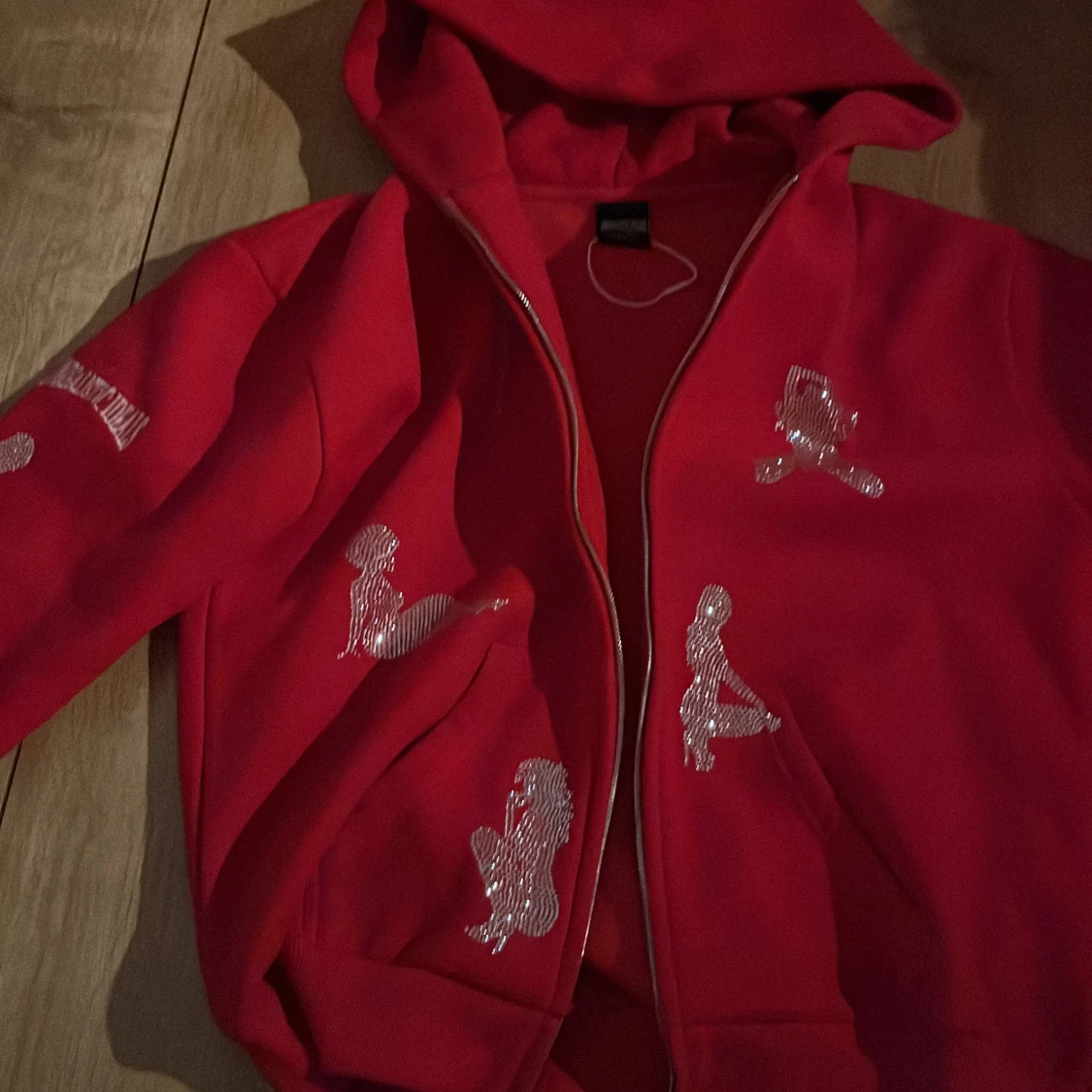 Rhinestone Hoodie röd - 91