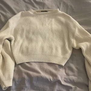 Tjocktröja  - Ny skick 