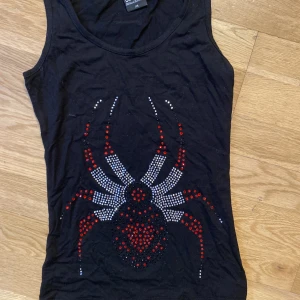 Spindel tröja  - Fest tröja med spindel i glitter