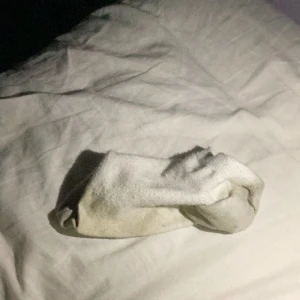 Säljer denna magnifika socka som jag fick av min farbror Justin Bieber🥳  - Behöver pengar för att rädda min syster i cancer