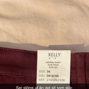 Kelly - ..