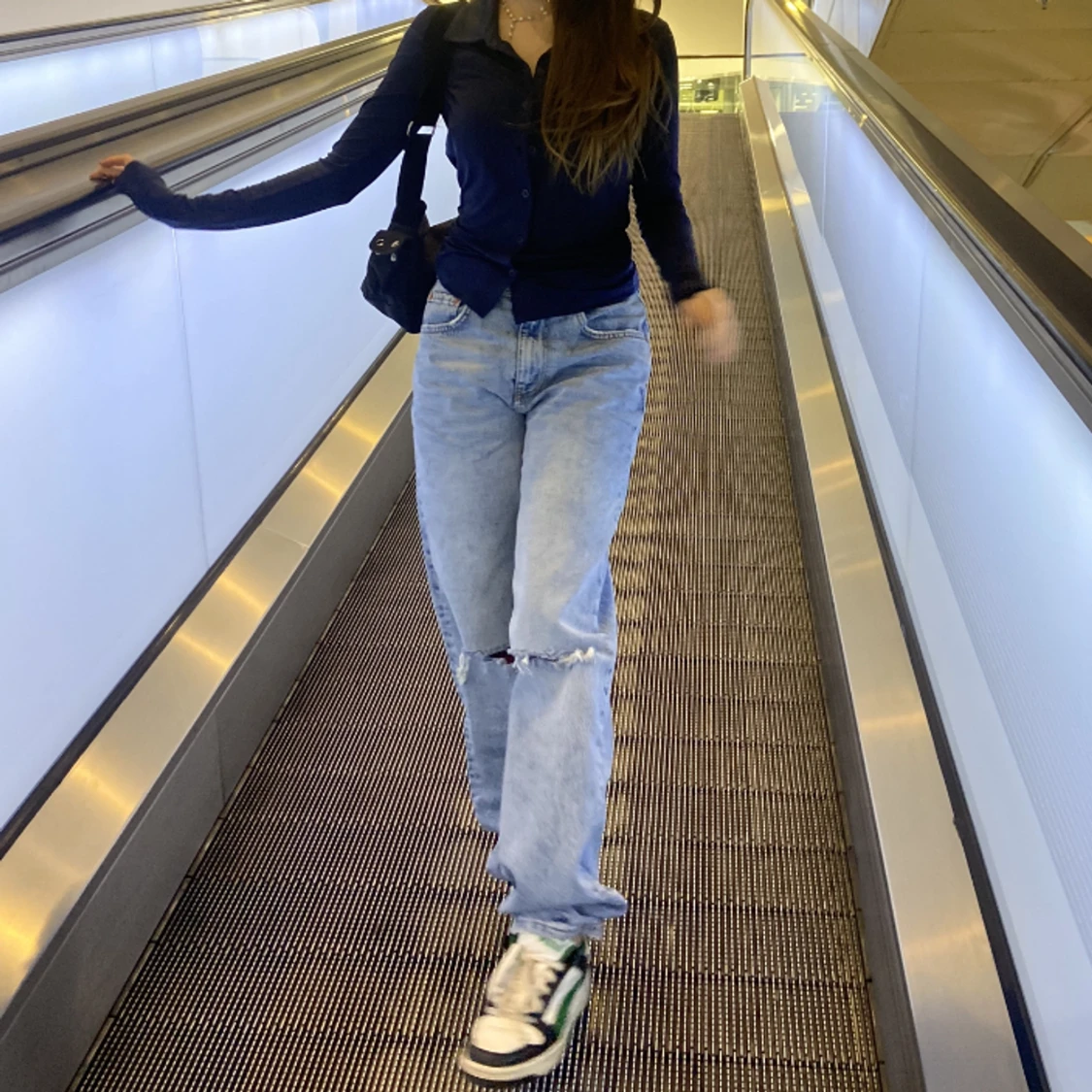 Straight legged blue jeans - Gina tricot