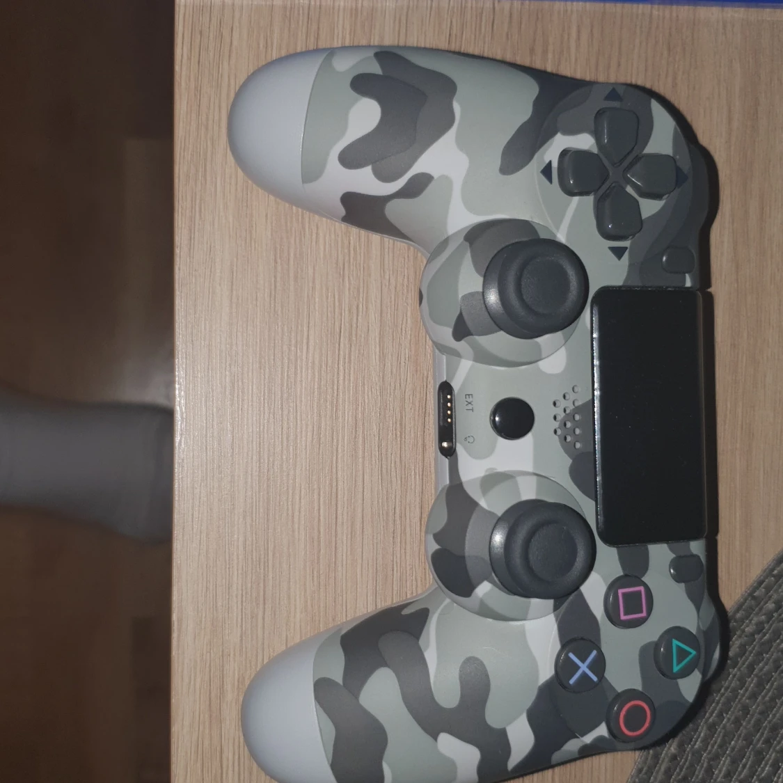 PS4 GRAY CAMO CONTROLL