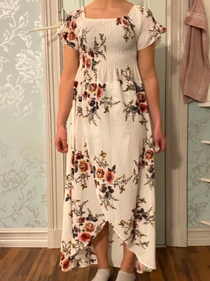 Sommar klänning  - Ny aldrig använd från SHEIN 