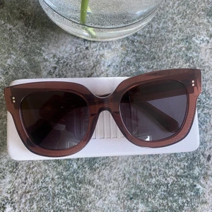 Chimi #008 - Ett par solglasögon från chimi eyewear i modellen 008 och färgen coco. 💞 i fint skick. Kan mötas i Stockholm. 