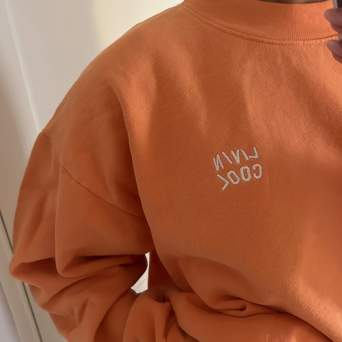 Sweatshirt Livincool - 91