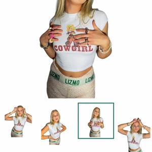 ”Cowgirl” t-shirt  - Svincool från lizmo accessories. Nyskick.