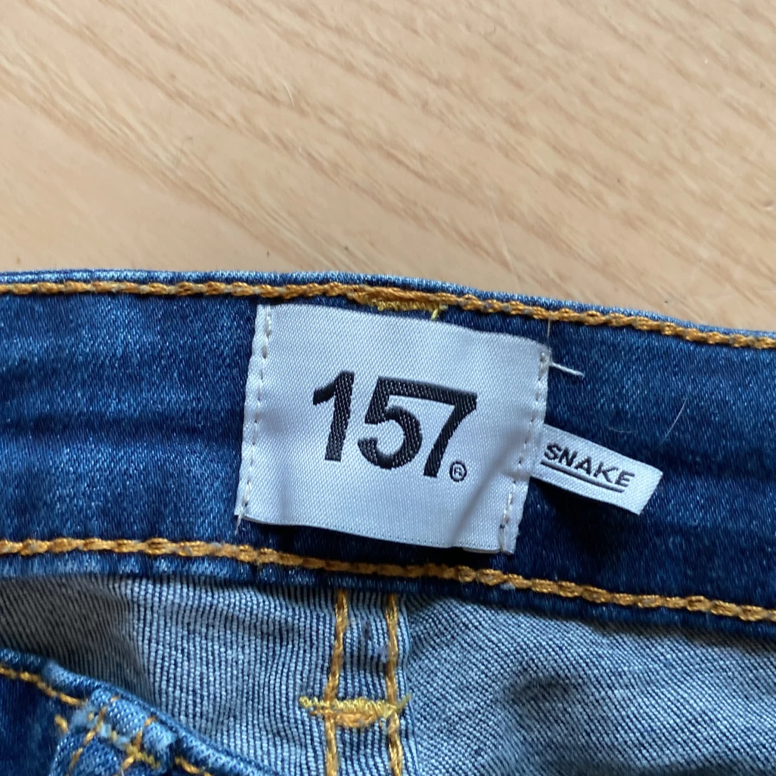 Mörkblå skinnyjeans - 44