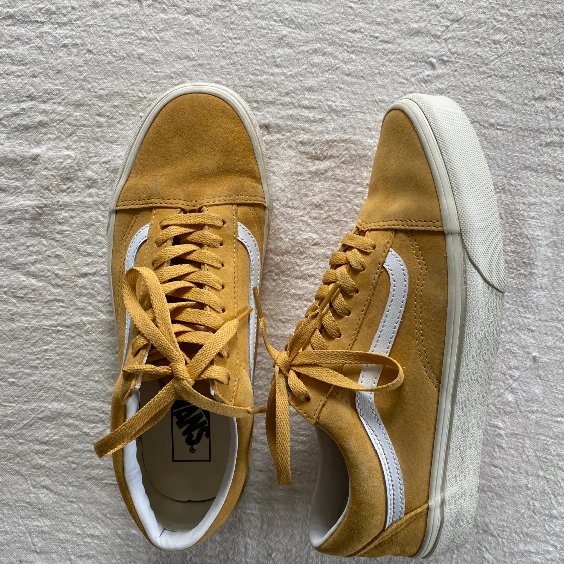 Gula Vans mocka storlek 41