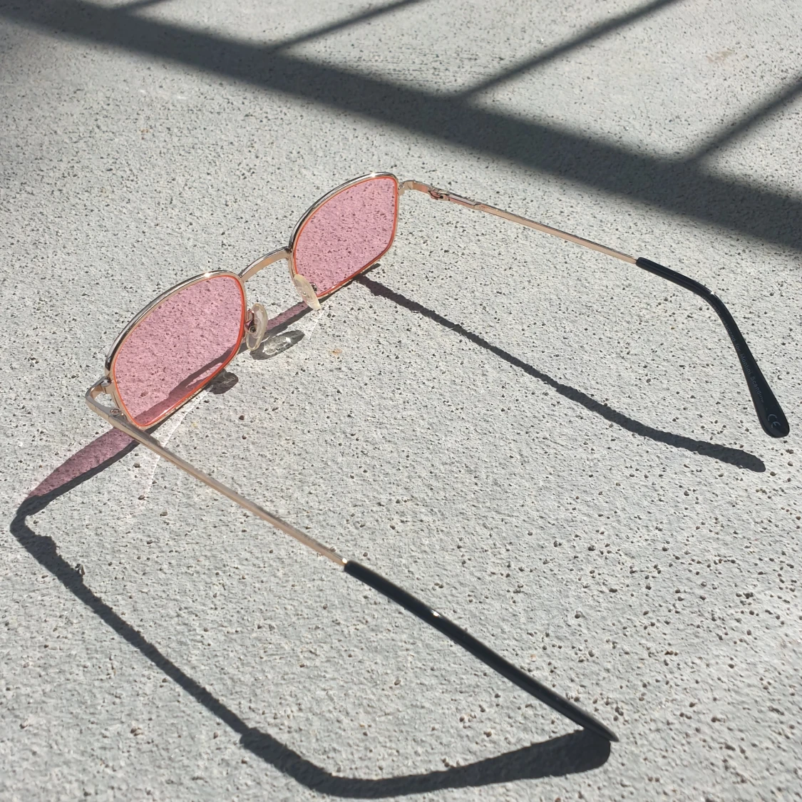 Y2K style Pink Sunglasses - 90