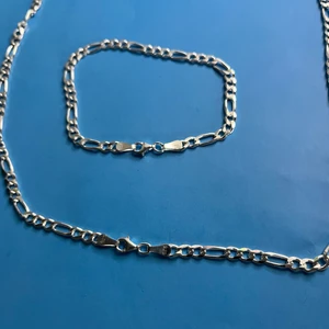 Silverkedja och armband  - Äkta silver med stämpel 925 på Mer information bara skriv! 