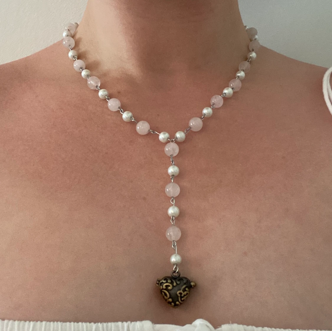 Halsband med silverhjärta <3 - 91