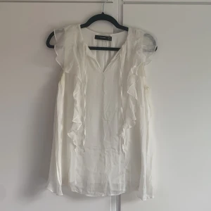 Silkes blus - Viskos underdel med silkes del över