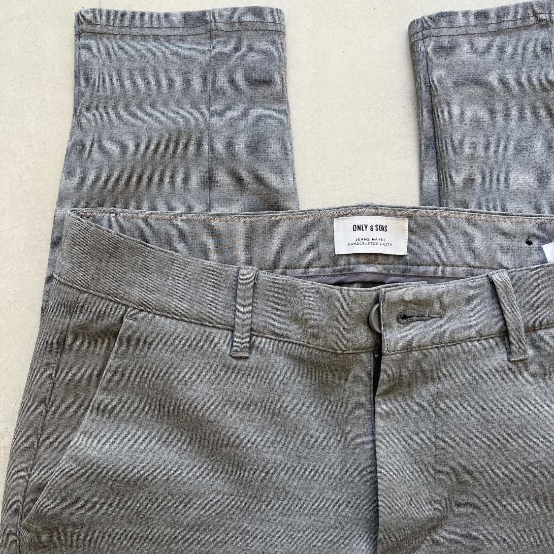 Kostymbyxor, storlek W31 L32